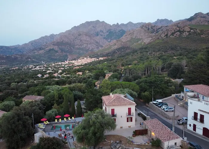 Hotel Casale Olmia